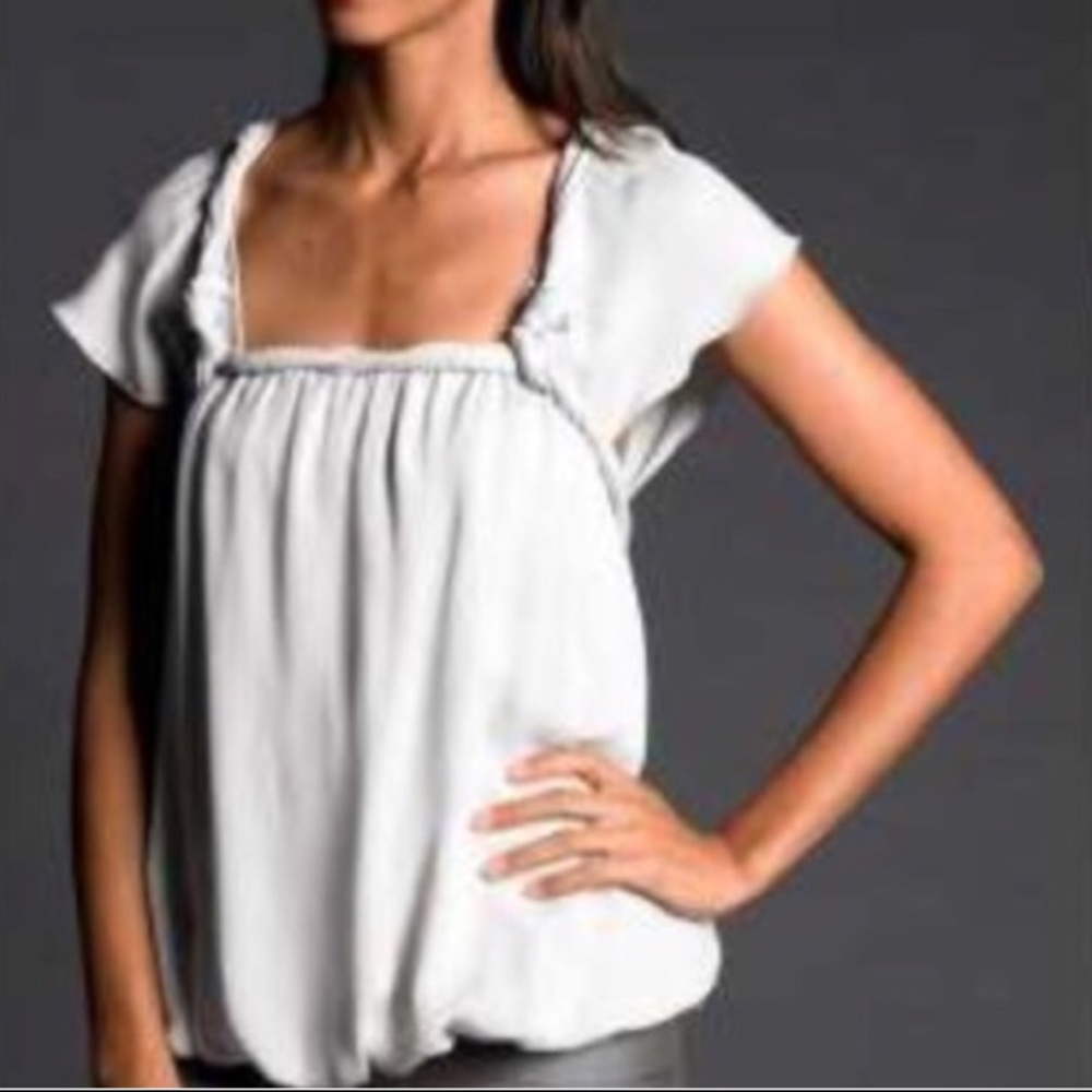 C. LUCE Twist Detail Flow Peasant Blouse Balloon🏆 Baby Doll